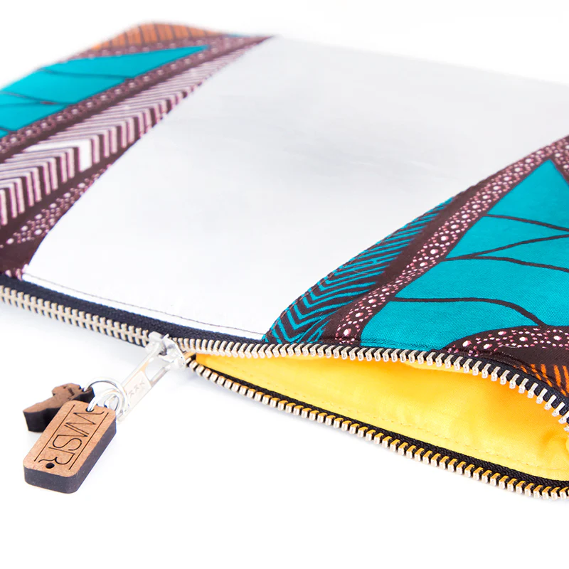 We all share roots - Ruth F bag - Image 4